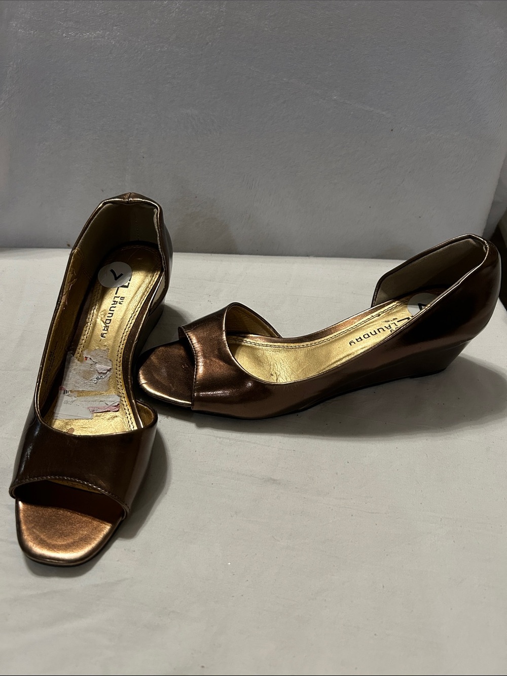 CL by Laundry Metallic Bronze Open-Toe Wedge Pumps